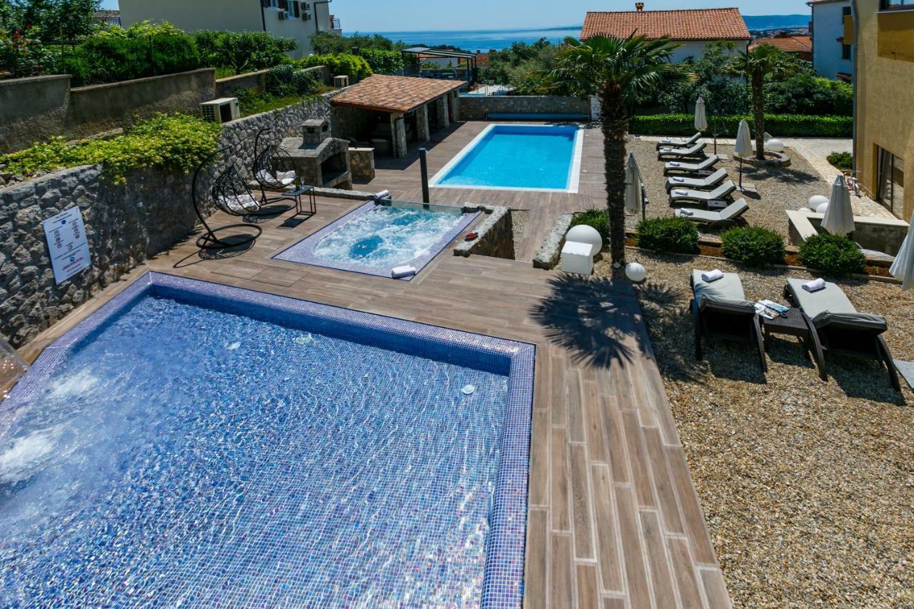 Apartments&Rooms Dario Krk Krk Town Exterior foto