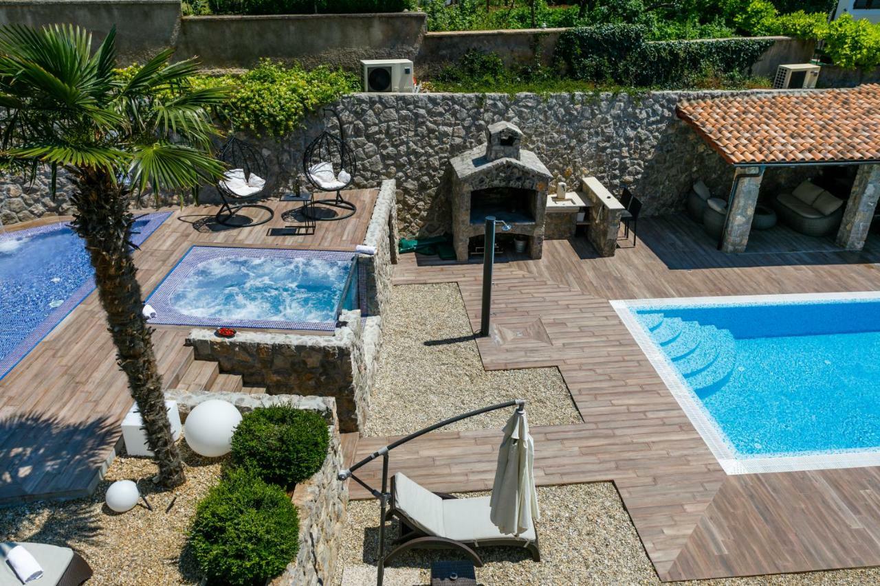 Apartments&Rooms Dario Krk Krk Town Exterior foto